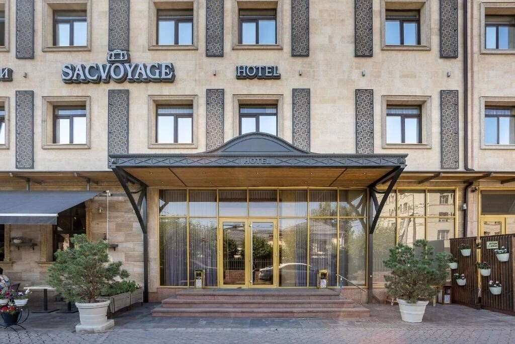 Zdjęcie Sacvoyage 3*