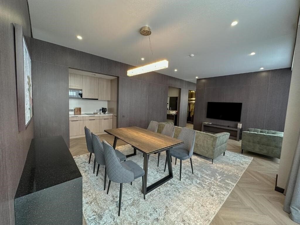 Zdjęcie Resident City Hotel 4*