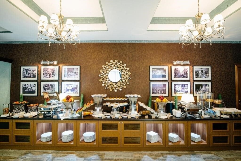 Zdjęcie Goldman Empire Hotel 4*