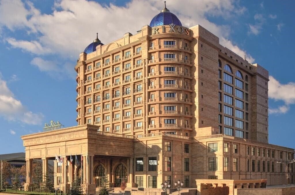 Готель Rixos Khadisha Shymkent 5*