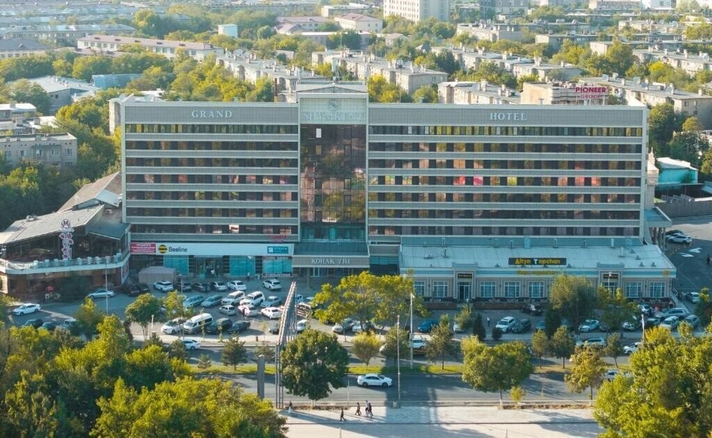 Отель Shymkent Grand Hotel 4*