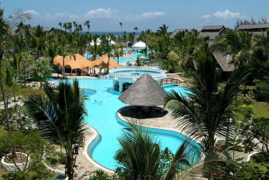 Готель Southern Palms Beach Resort 4*