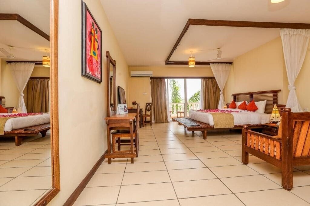 Картинка City Blue Creekside Hotel & Suites 4*