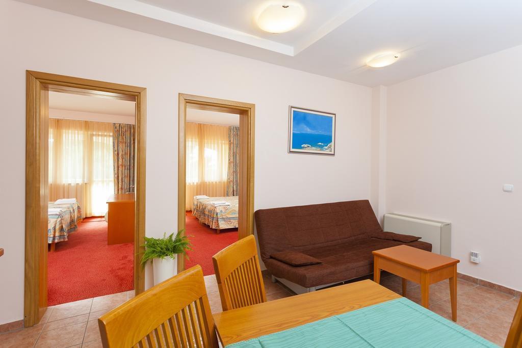 Obraz Aparthotel Milenij Baska Voda 4*