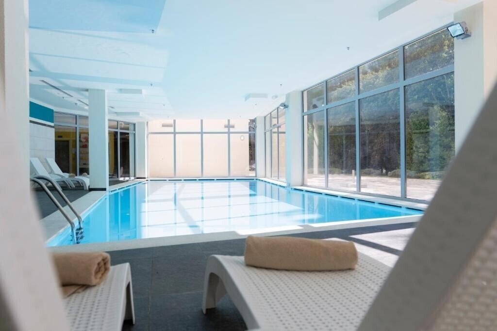 Zdjęcia Crvena Luka Apartments And Villas 4*