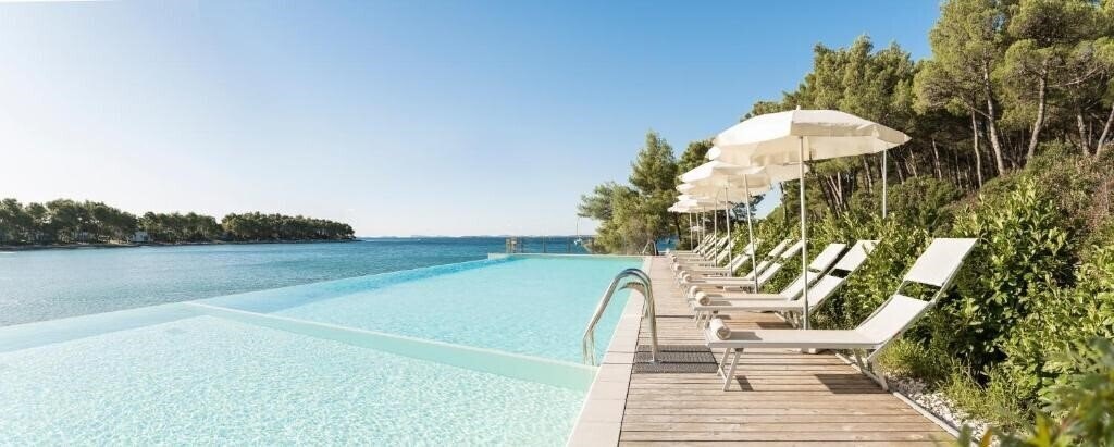 Obraz Crvena Luka Apartments And Villas 4*