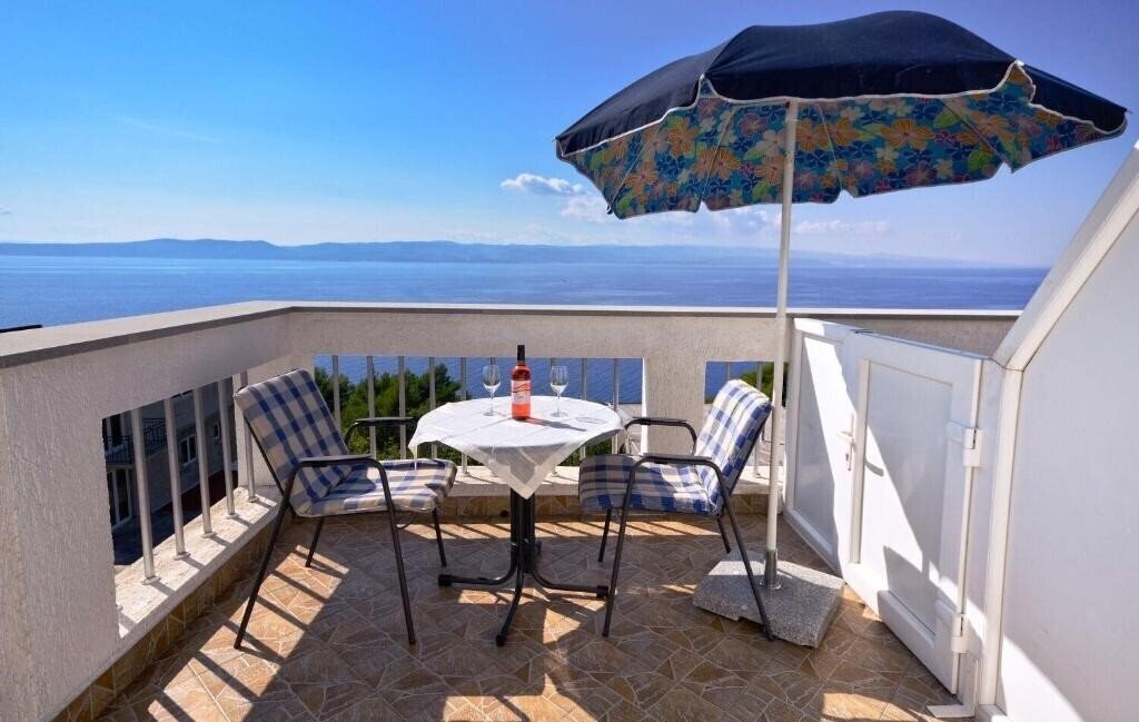 Отель App Via 3*