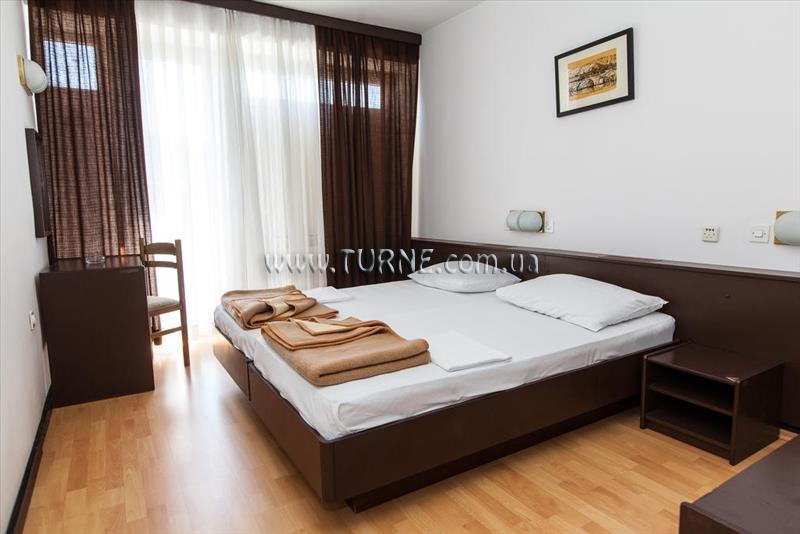 Hotel Ad Turres Paviljoni 2*