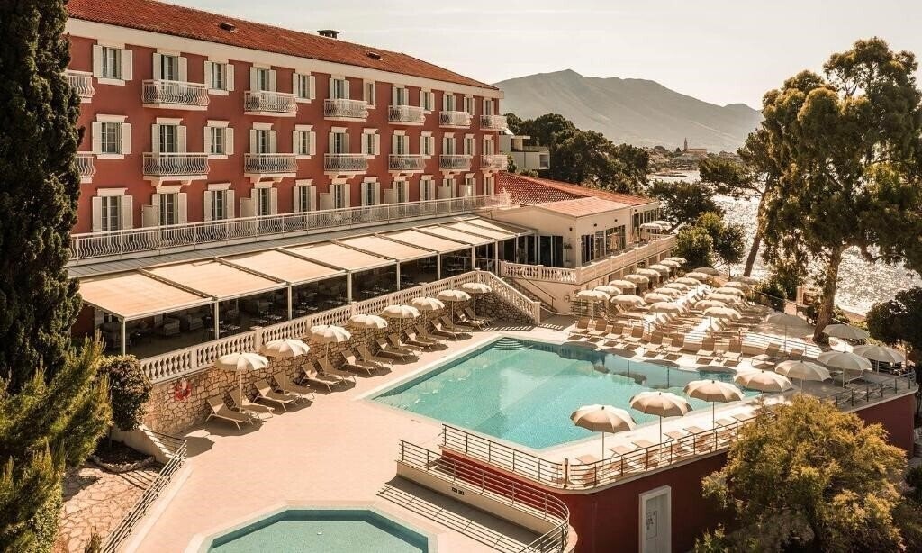 Готель Bellevue Orebic (ex. Bellevue Orebic) 4*