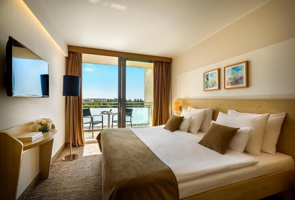 Зображення Zagreb 2*