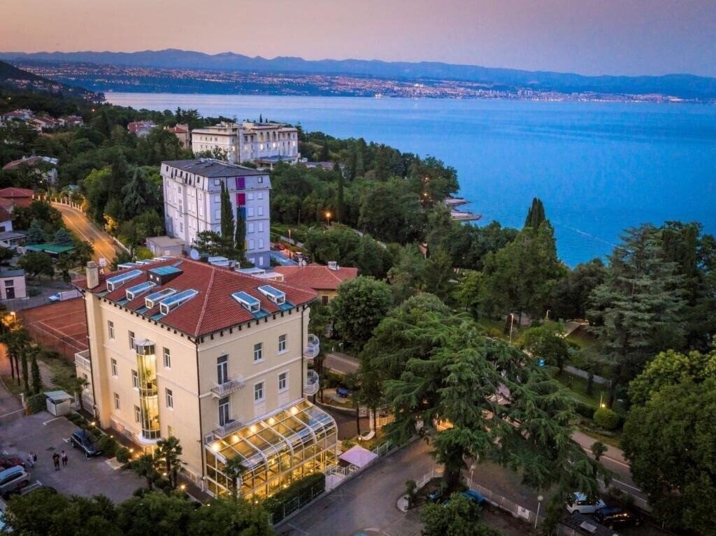 Готель Villa Eugenia вилла