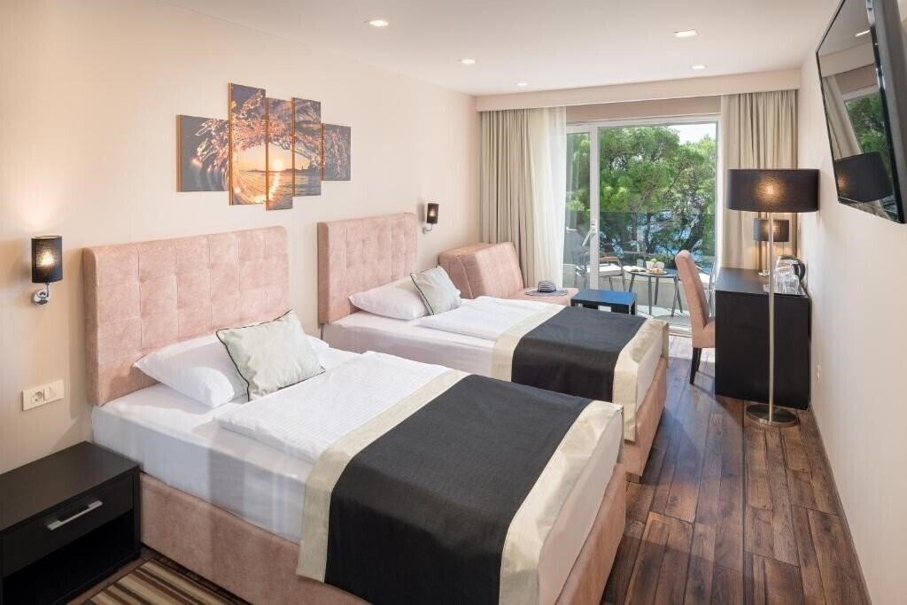 Zdjęcia Central Beach 9 Hotel 4*