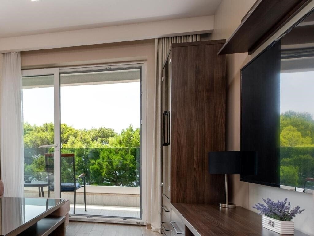 Zdjęcie Central Beach 9 Hotel 4*