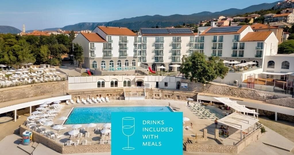 Готель Aminess Vival Lisanj Family Hotel 4*