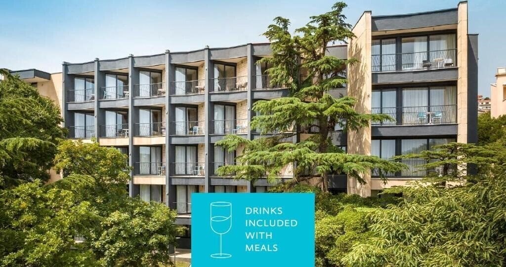Готель Aminess Vival Casa Lisanj 3*