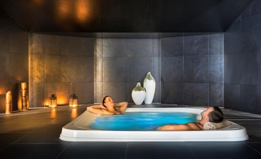 Картинка Aminess Vival Maestral Hotel 4*