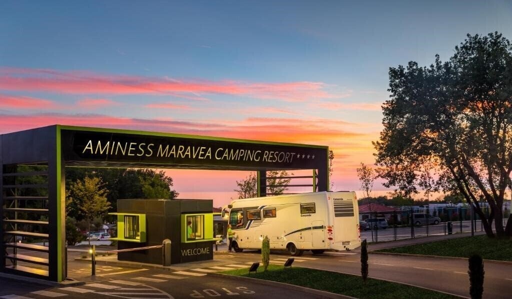 Фотографія Aminess Planet Camping Maravea 4*