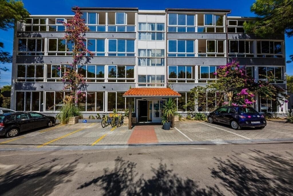 Hotel Sveti Kriz Hotel 3*