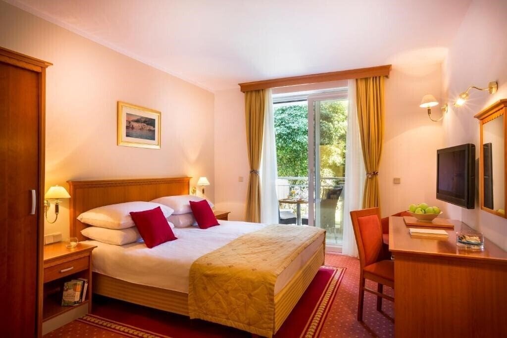 Zdjęcia Baska Villa Adria 4*
