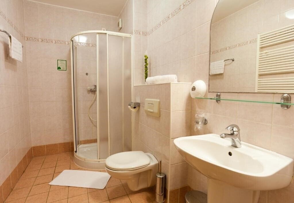 Фотографія Hotel Resort Drazica - Villa Lovorka 3*