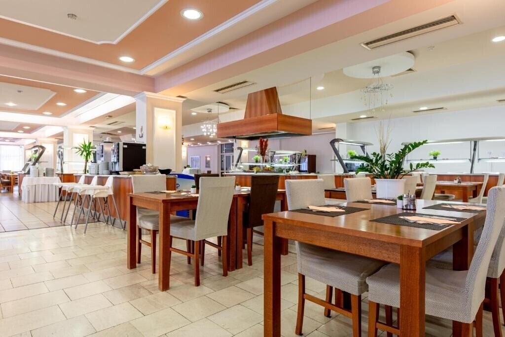 Картинка Hotel Resort Drazica - Villa Lovorka 3*