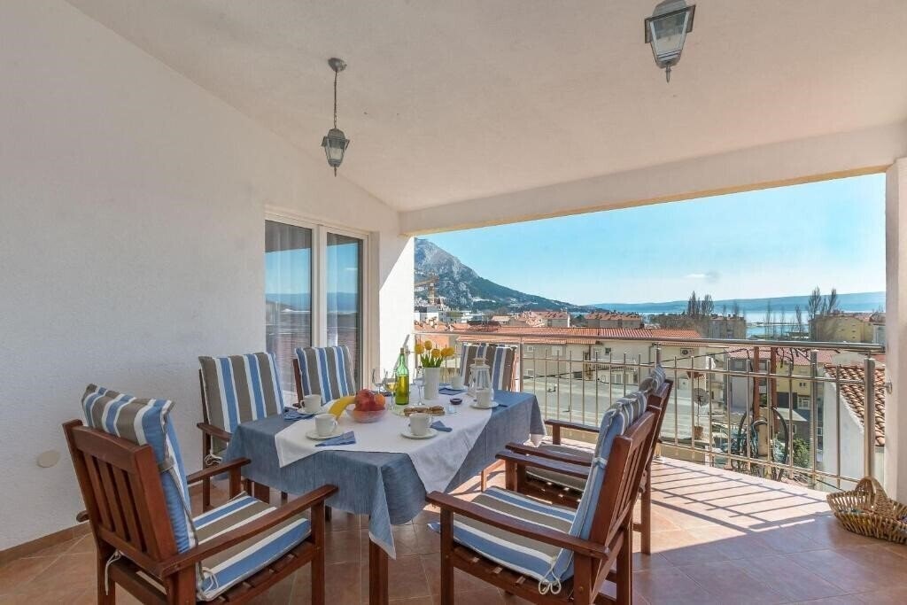 Zdjęcie App Goge 3*