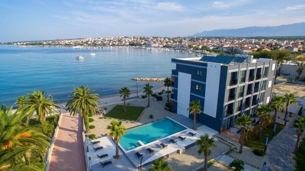 Готель Liberty Plaza 4*