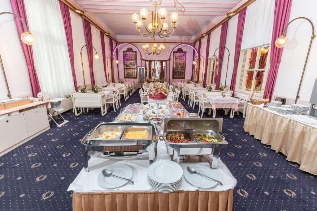 Зображення Galeb 3*