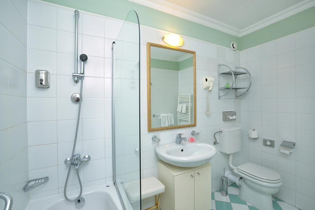 Zdjęcie Grand Hotel Opatijska Cvijeta 4*