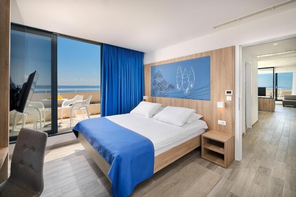 Картинка Medora Auri Family Beach Resort 4*