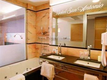 Hotel San Antonio 4*