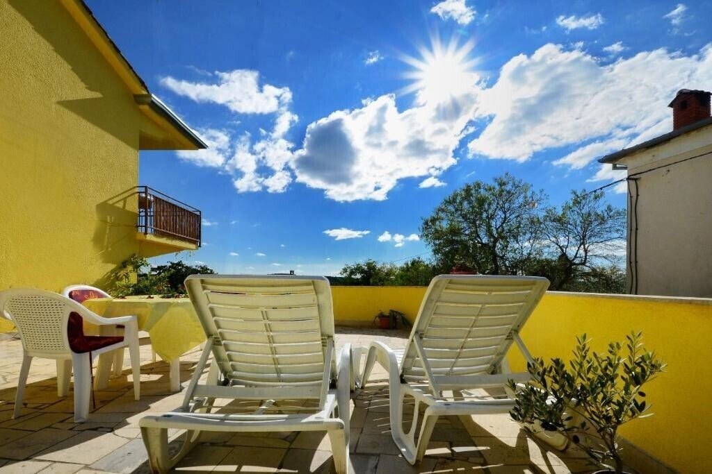 Hotel App & Room Tomc 3*