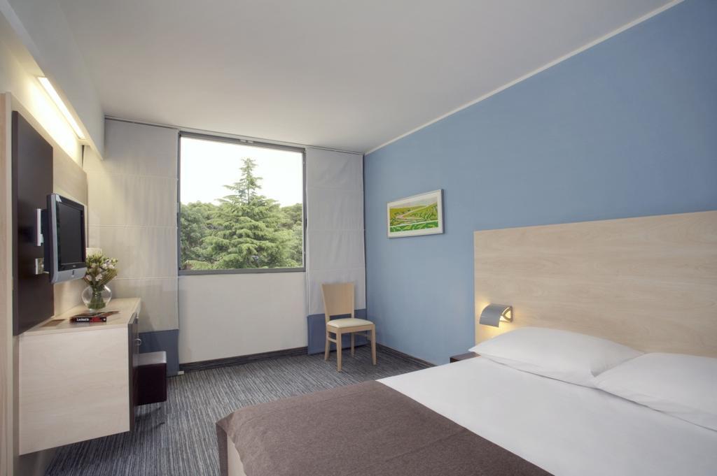 Готель Valamar Diamant 4*