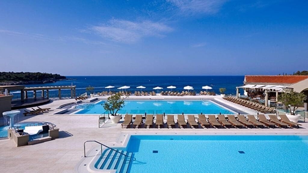 Готель Park Plaza Verudela 4*