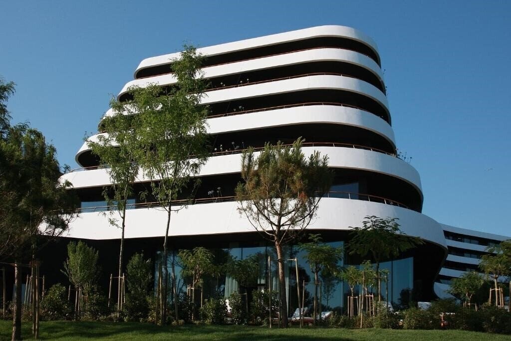 Фотографія Lone 5*