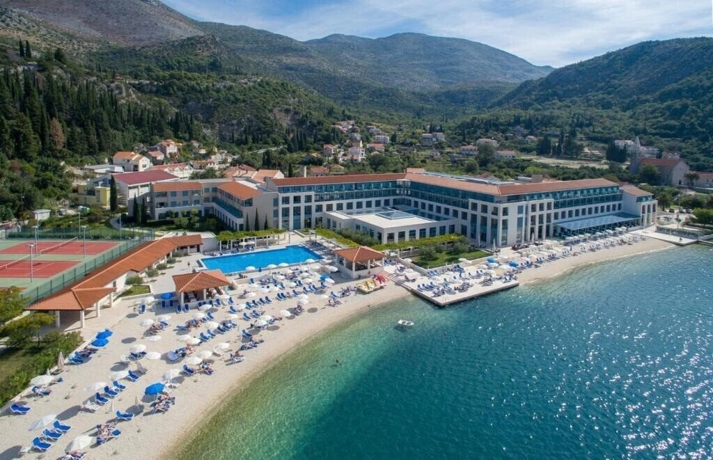 Готель Admiral Grand Hotel 5*