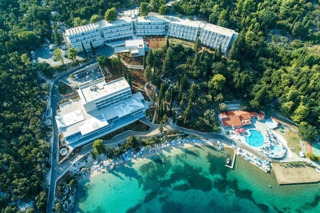 Hotel Osmine 4*