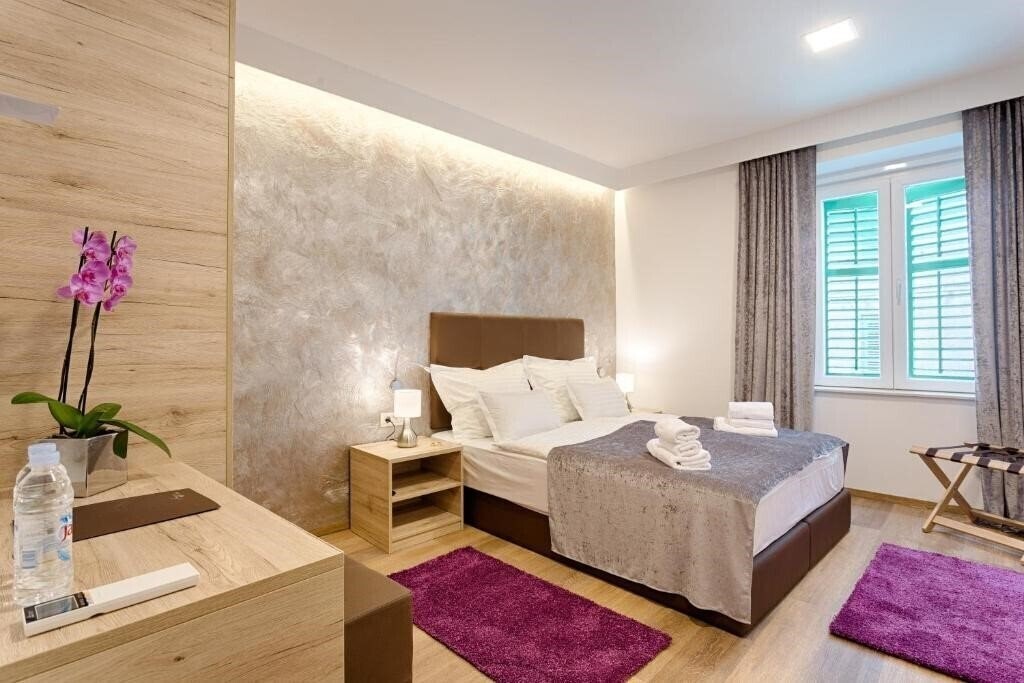Hotel Central Pearl by Nono Ban 4*