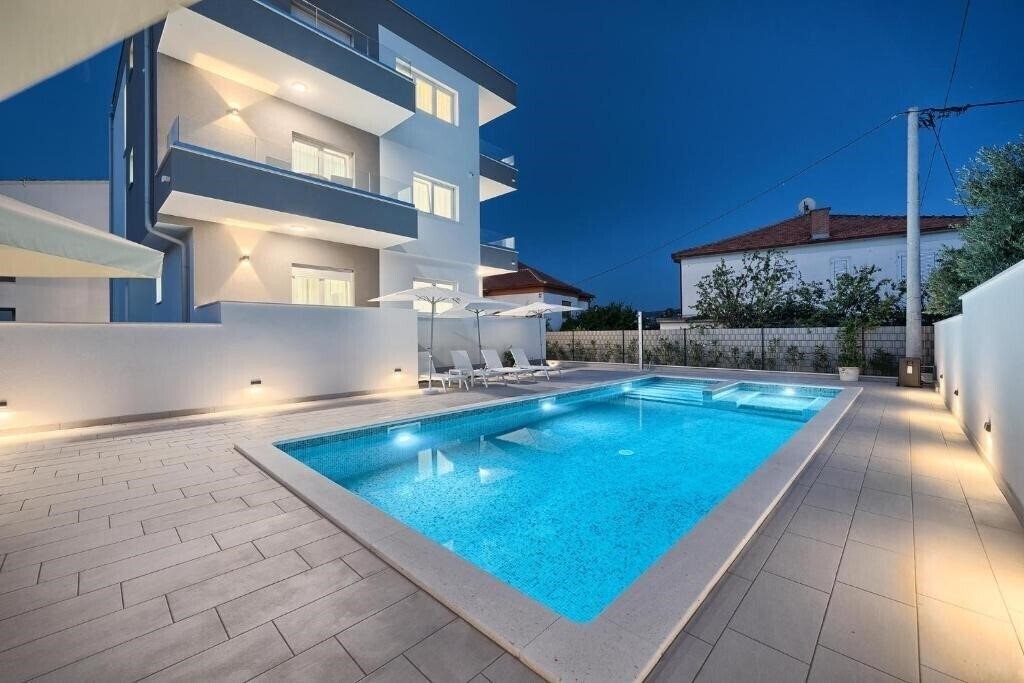 Hotel Trogirski Dvori 3*