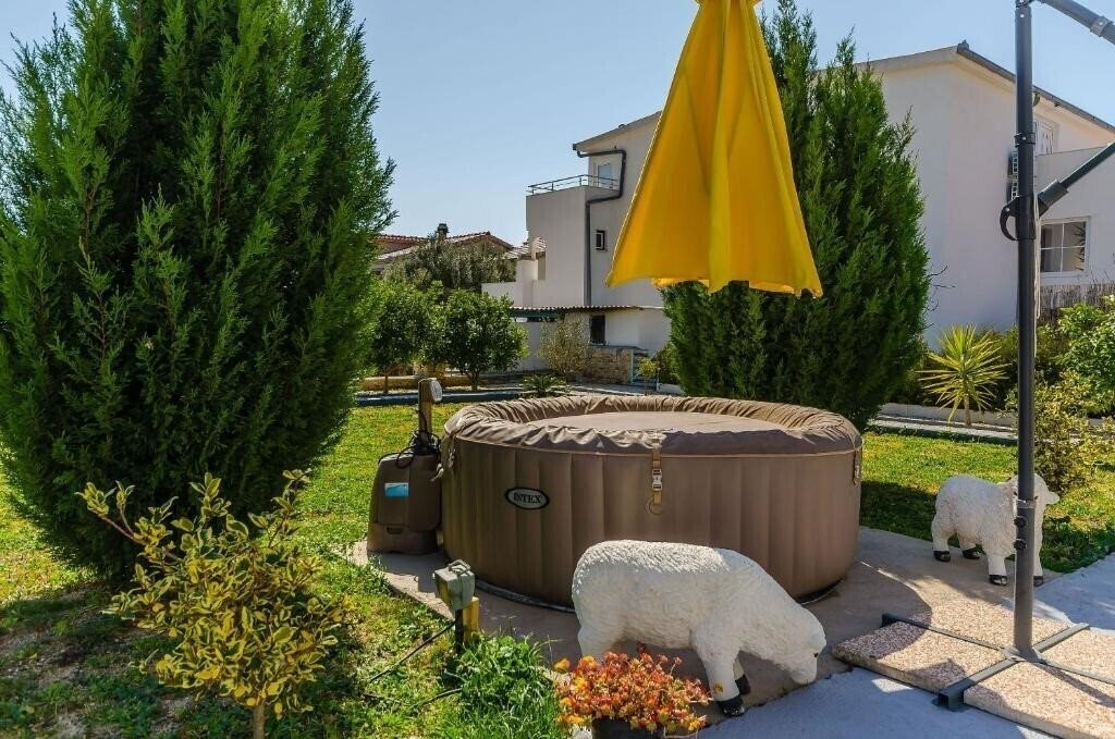 Zdjęcie App & House Christine 3*