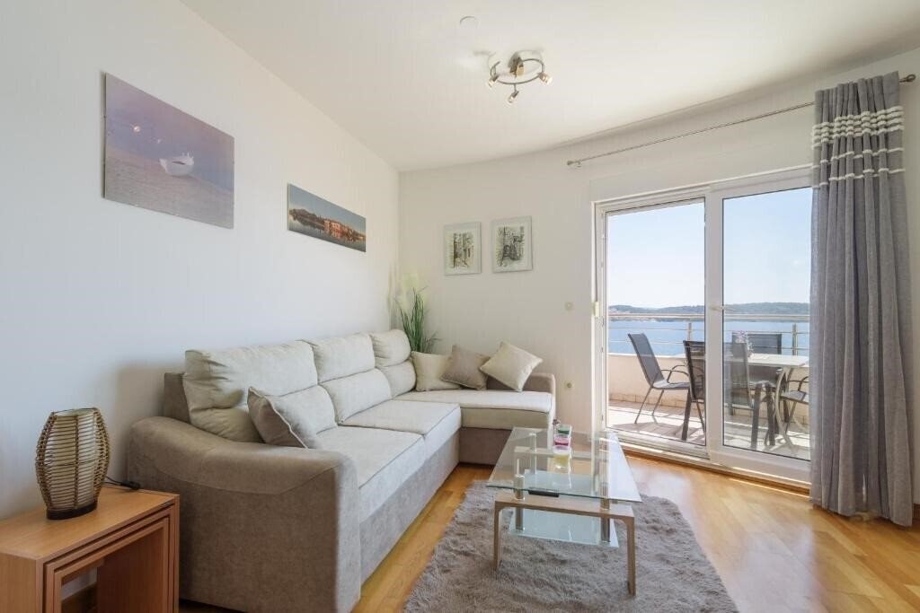 Отель App Marijana Trogir 3*