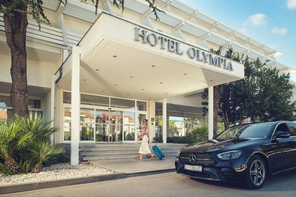 Готель Olympia Vodice 4*
