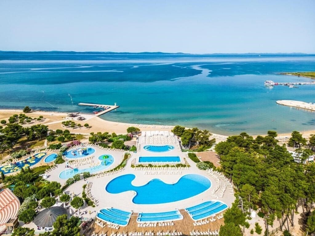 Готель Zaton Holiday Resort 3*