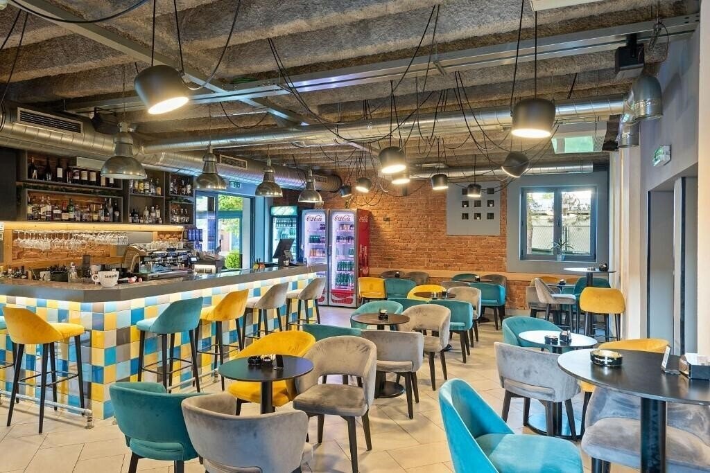 Zdjęcie The Loop Hotel 3*