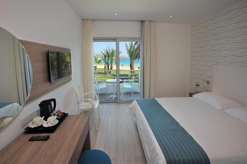 Zdjęcia Okeanos Beach Boutique Hotel 3*