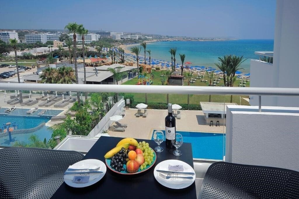 Zdjęcie Okeanos Beach Boutique Hotel 3*