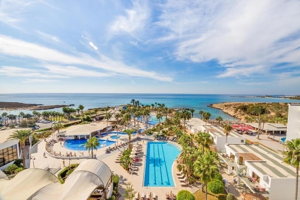 Зображення Adams Beach Hotel & SPA 5*