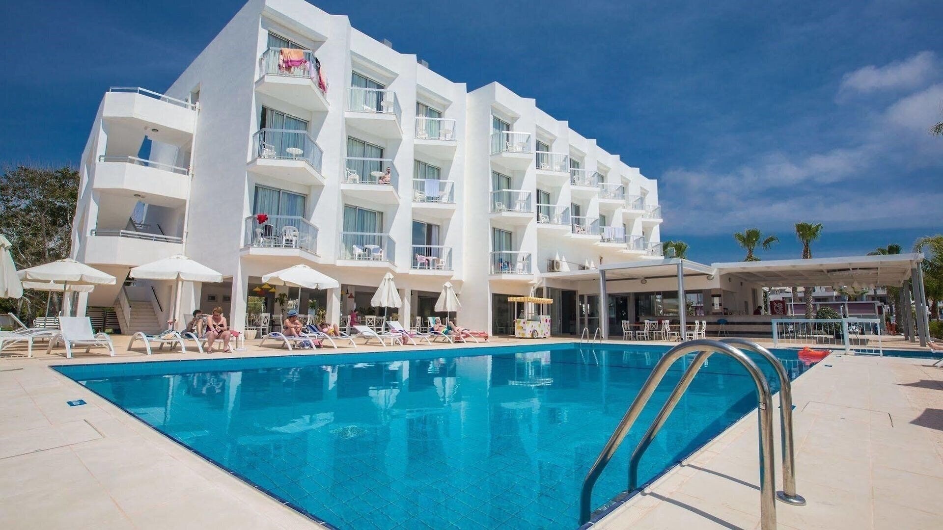 Отель Napa Tsokkos Hotel 3*