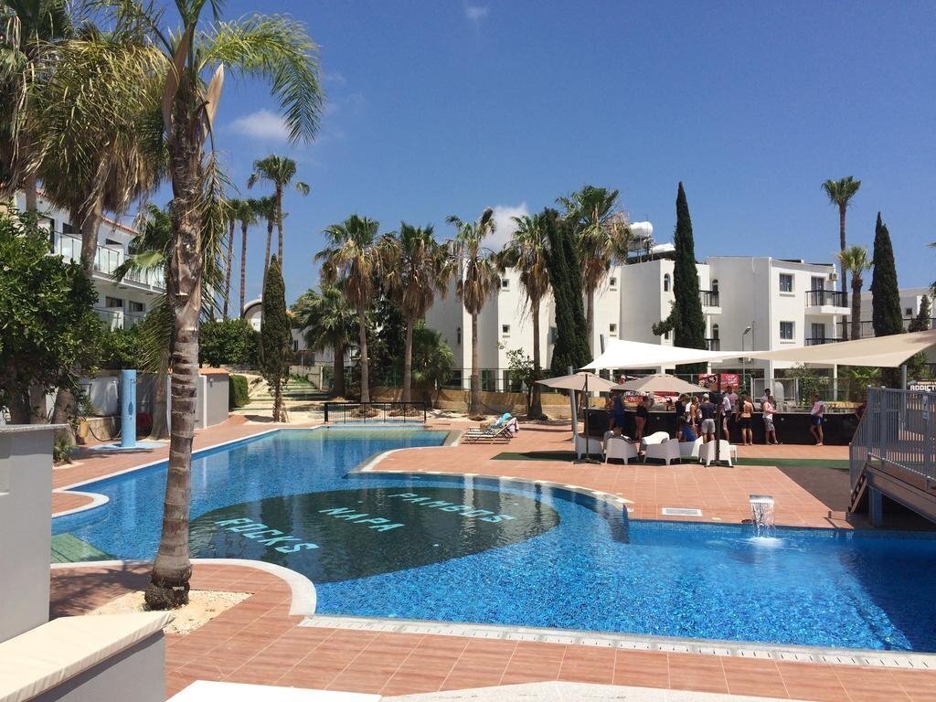 Hotel Pambos Napa Rocks 2*