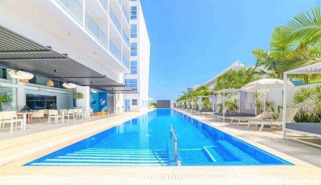 Hotel Tasia Maris Seasons Hotel 4*